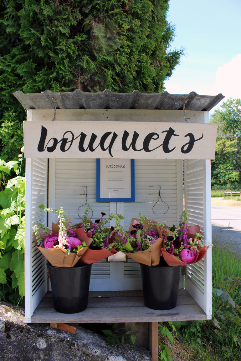 langley flower stand